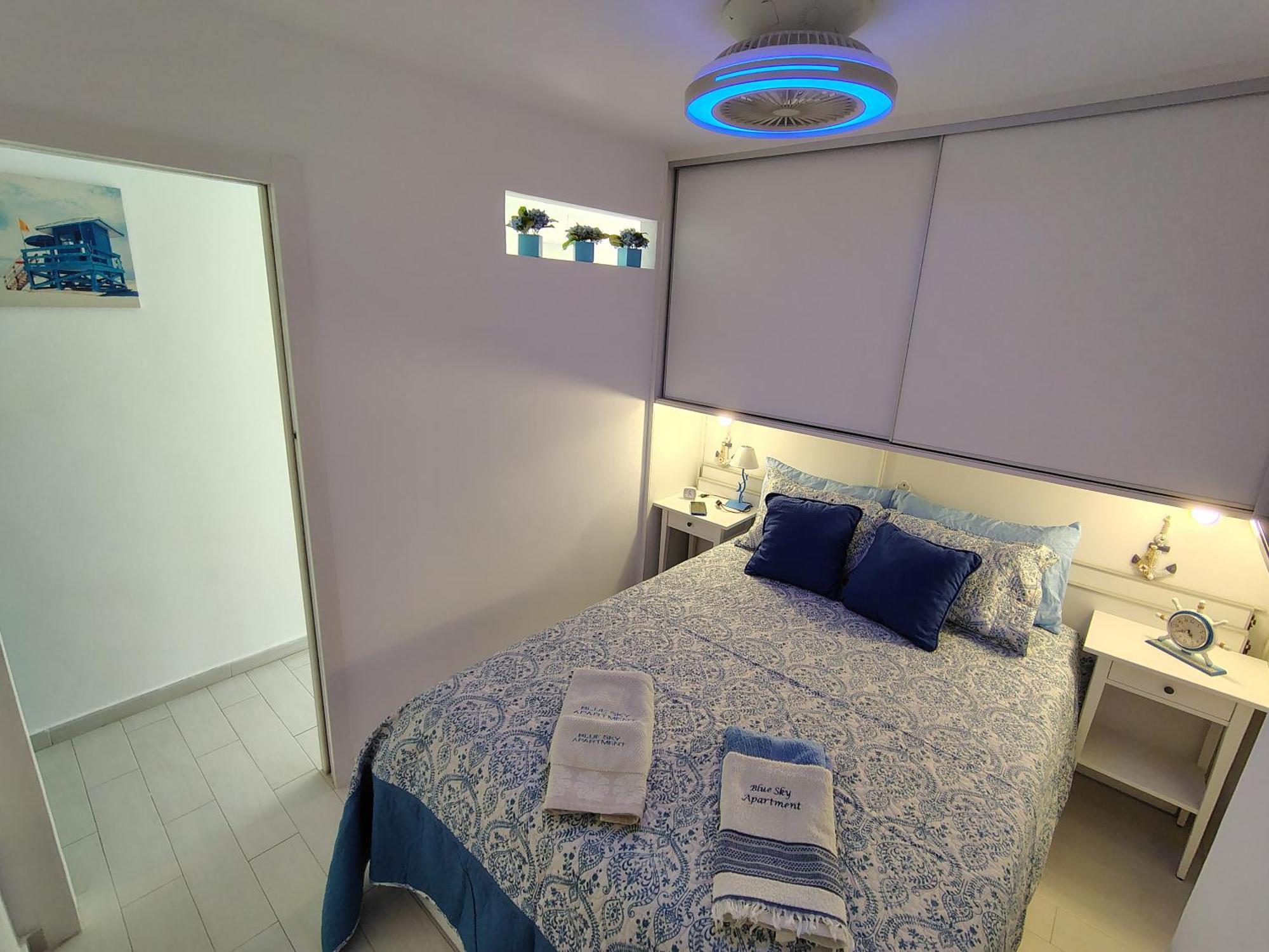 Blue Sky Apartment Benidorm Buitenkant foto